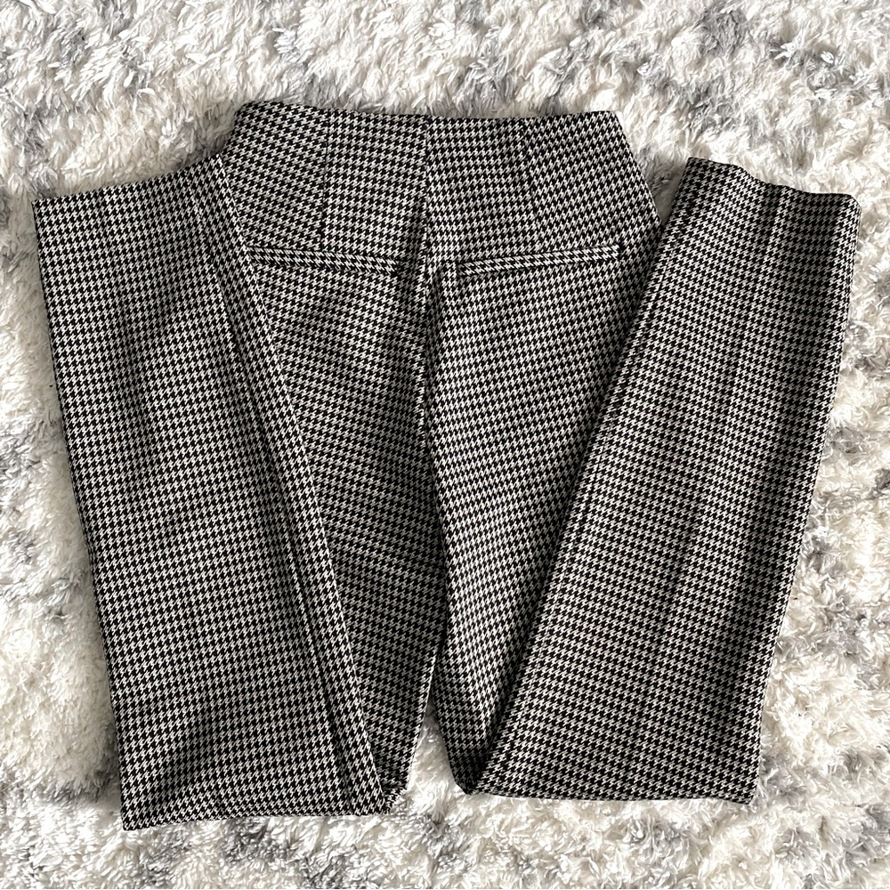 H&M - Pants/Slacks - Picture 4 of 4